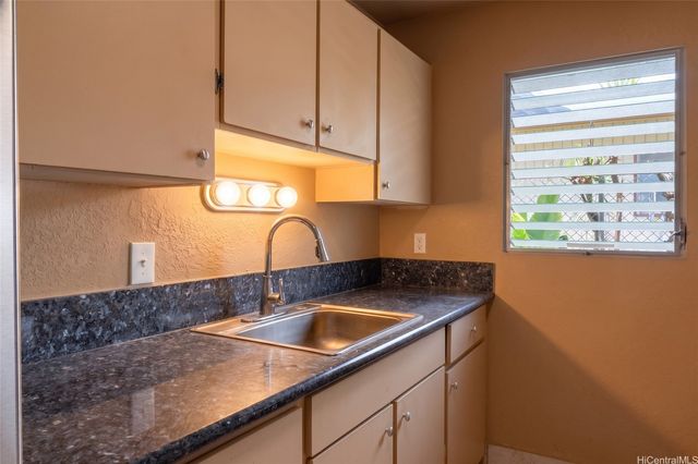 84-655 Kepue Street, Waianae, HI 96792