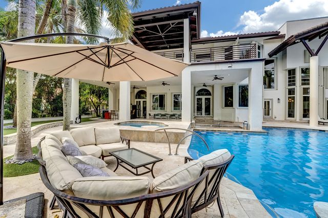 7272 NW 62nd Terrace, Parkland, FL 33067