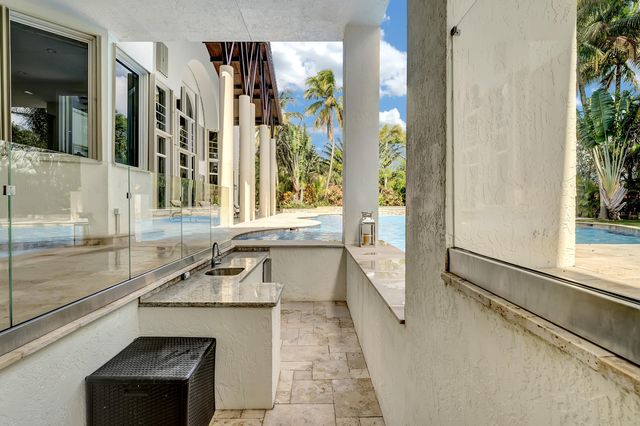 7272 NW 62nd Terrace, Parkland, FL 33067