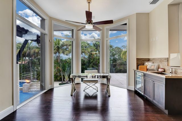 7272 NW 62nd Terrace, Parkland, FL 33067