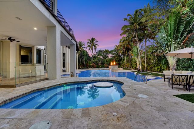7272 NW 62nd Terrace, Parkland, FL 33067