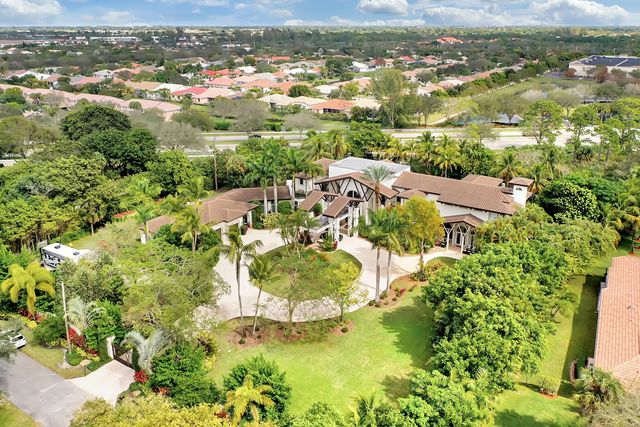 7272 NW 62nd Terrace, Parkland, FL 33067