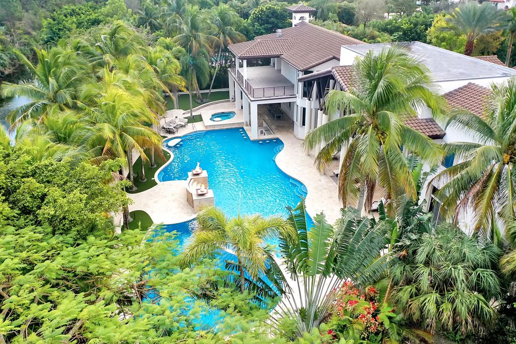 7272 NW 62nd Terrace, Parkland, FL 33067