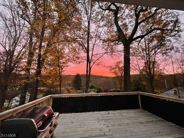 31 Weir Pl, Ringwood Boro, NJ 07456