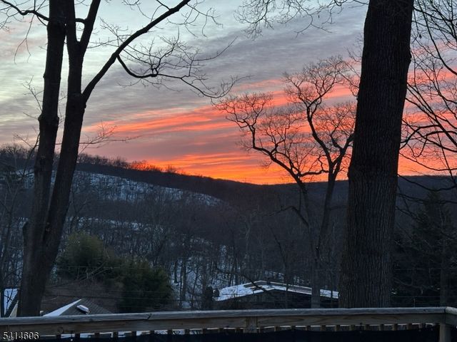 31 Weir Pl, Ringwood Boro, NJ 07456