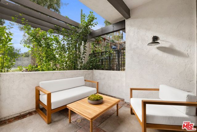 1618 Michael Lane, Los Angeles, CA 90272