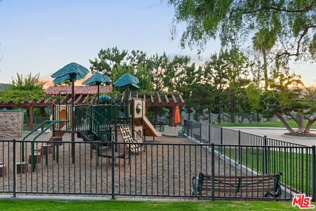 1618 Michael Lane, Los Angeles, CA 90272