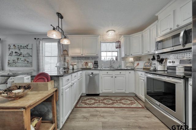 3852 W FM 16, Tyler, TX 75706