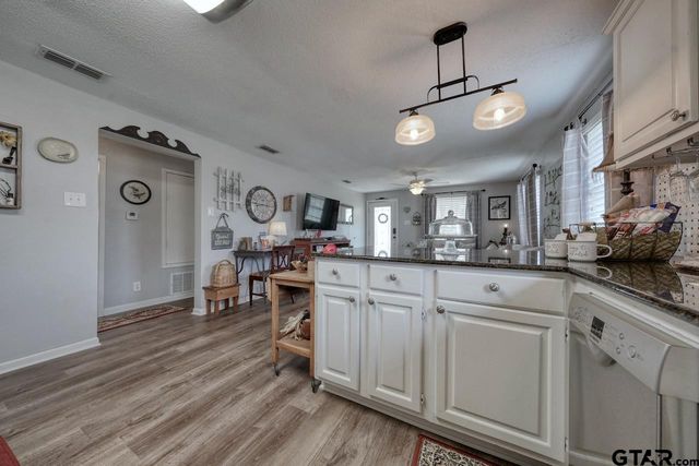 3852 W FM 16, Tyler, TX 75706