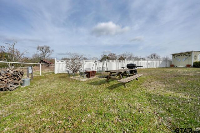 3852 W FM 16, Tyler, TX 75706