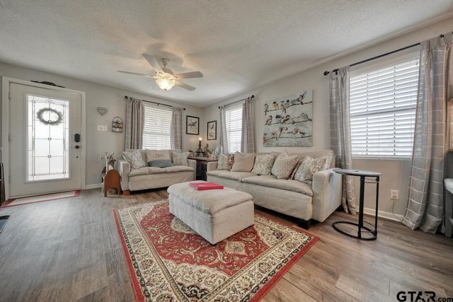 3852 W FM 16, Tyler, TX 75706