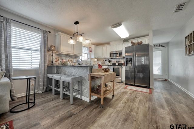 3852 W FM 16, Tyler, TX 75706