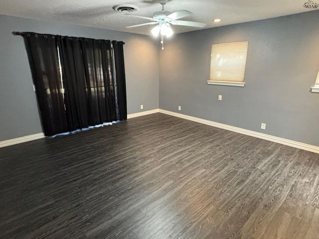 2627 BRETTON ROAD, Wichita Falls, TX 76308