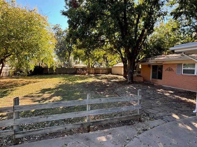 2627 BRETTON ROAD, Wichita Falls, TX 76308