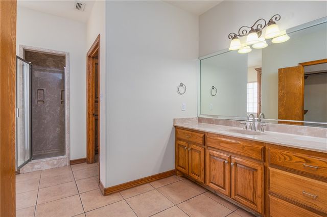 738 County Road 137 St, Alice, TX 78332