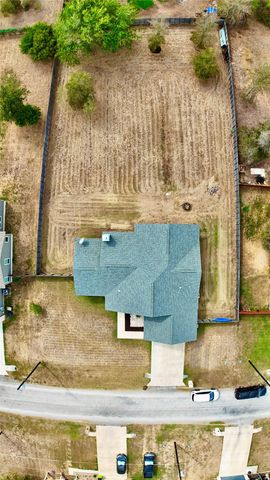 125 Naalehu CT, Bastrop, TX 78602