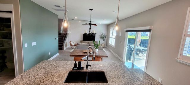 165 Kulmbacher DR, Austin, TX 78728