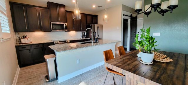 165 Kulmbacher DR, Austin, TX 78728