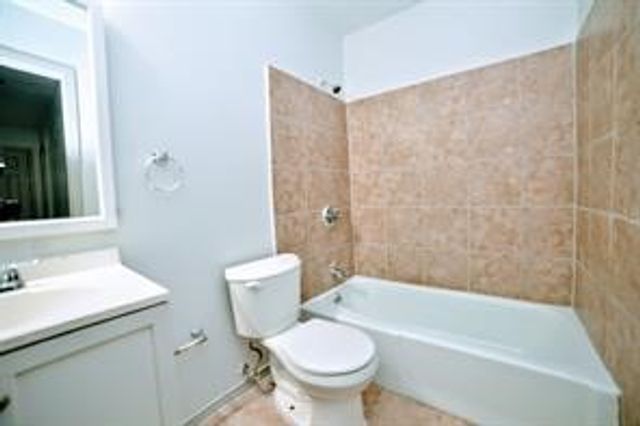 2206 Statler Drive, Carrollton, TX 75007