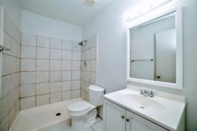 2206 Statler Drive, Carrollton, TX 75007