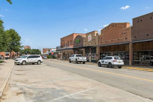 2206 Statler Drive, Carrollton, TX 75007