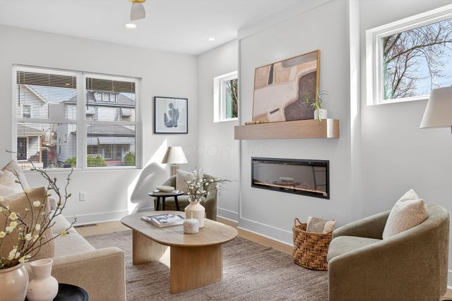 957 Linwood Avenue, Columbus, OH 43206