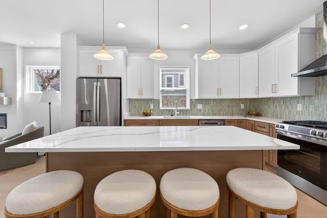 957 Linwood Avenue, Columbus, OH 43206