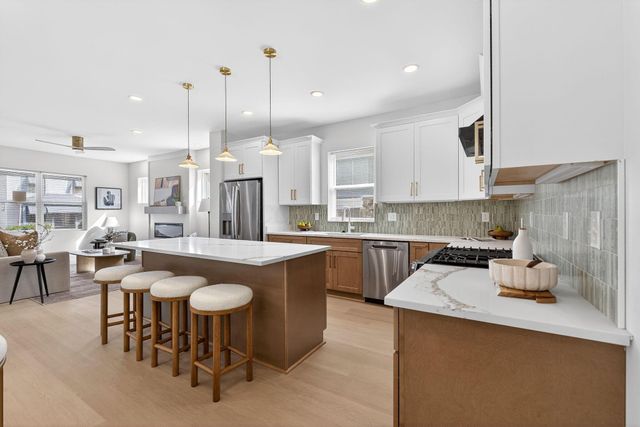 957 Linwood Avenue, Columbus, OH 43206