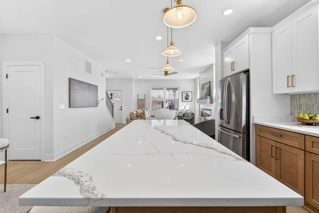 957 Linwood Avenue, Columbus, OH 43206