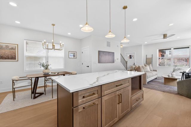 957 Linwood Avenue, Columbus, OH 43206