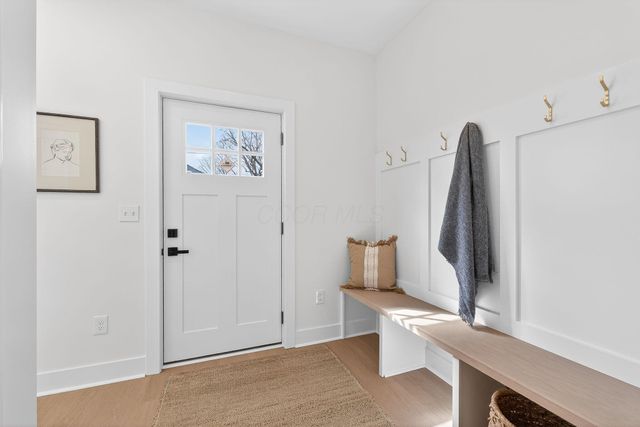 957 Linwood Avenue, Columbus, OH 43206