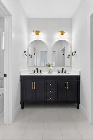 957 Linwood Avenue, Columbus, OH 43206