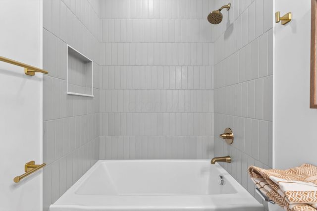 957 Linwood Avenue, Columbus, OH 43206