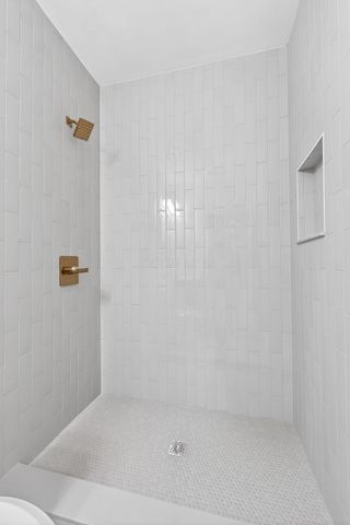 957 Linwood Avenue, Columbus, OH 43206