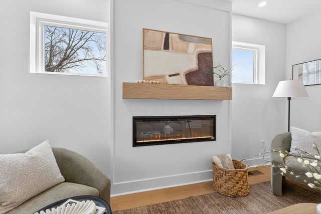 957 Linwood Avenue, Columbus, OH 43206