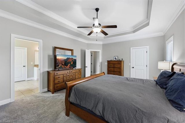 37 Wexford Circle, Thomasville, NC 27360