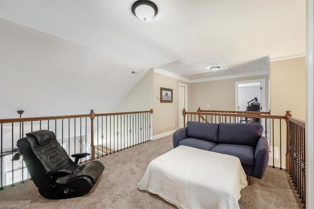 37 Wexford Circle, Thomasville, NC 27360