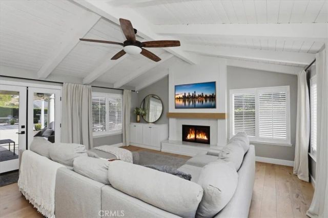 1956 Middle Creek, Riverside, CA 92506