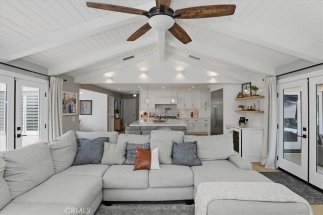 1956 Middle Creek, Riverside, CA 92506