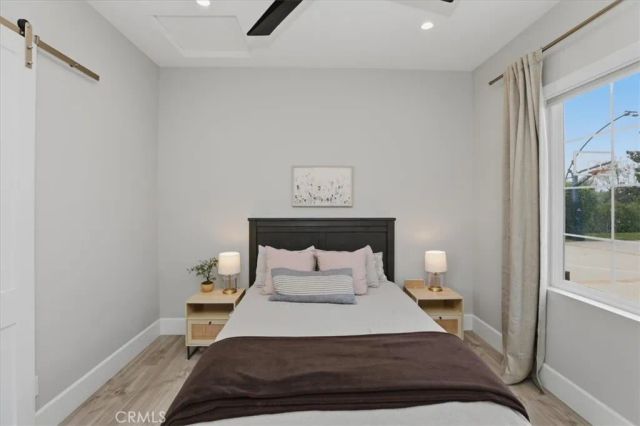 1956 Middle Creek, Riverside, CA 92506