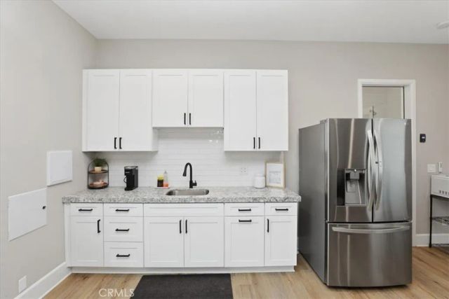 1956 Middle Creek, Riverside, CA 92506