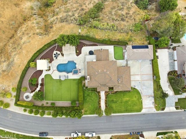 1956 Middle Creek, Riverside, CA 92506