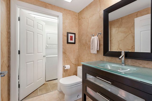8300 Callie Avenue 601, Morton Grove, IL 60053