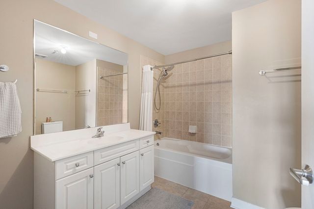 8300 Callie Avenue 601, Morton Grove, IL 60053