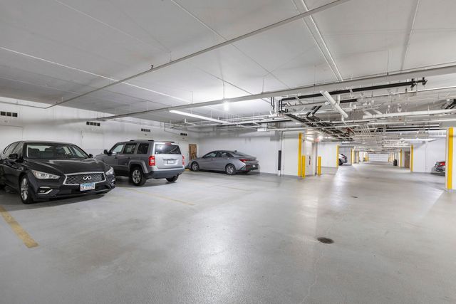 8300 Callie Avenue 601, Morton Grove, IL 60053