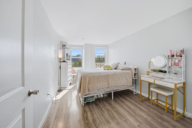 113 Sumner St 42, Boston, MA 02128