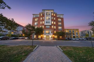 113 Sumner St 42, Boston, MA 02128