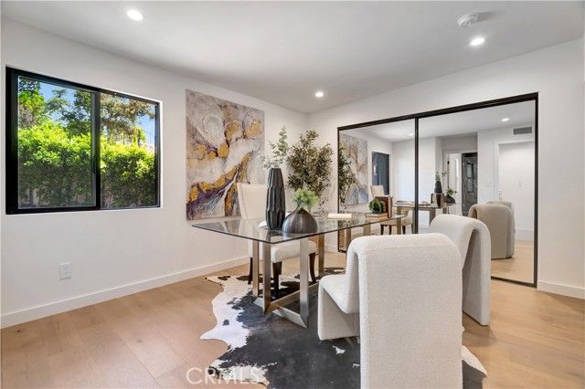 4830 Hasekian Drive, Tarzana (los Angeles), CA 91356