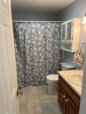 24 Union Street, Yarmouth Port, MA 02675