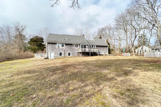 24 Union Street, Yarmouth Port, MA 02675